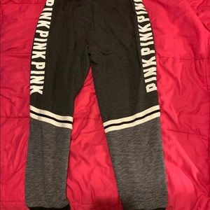 VS PINK JOGGERS NWOT SIZE L